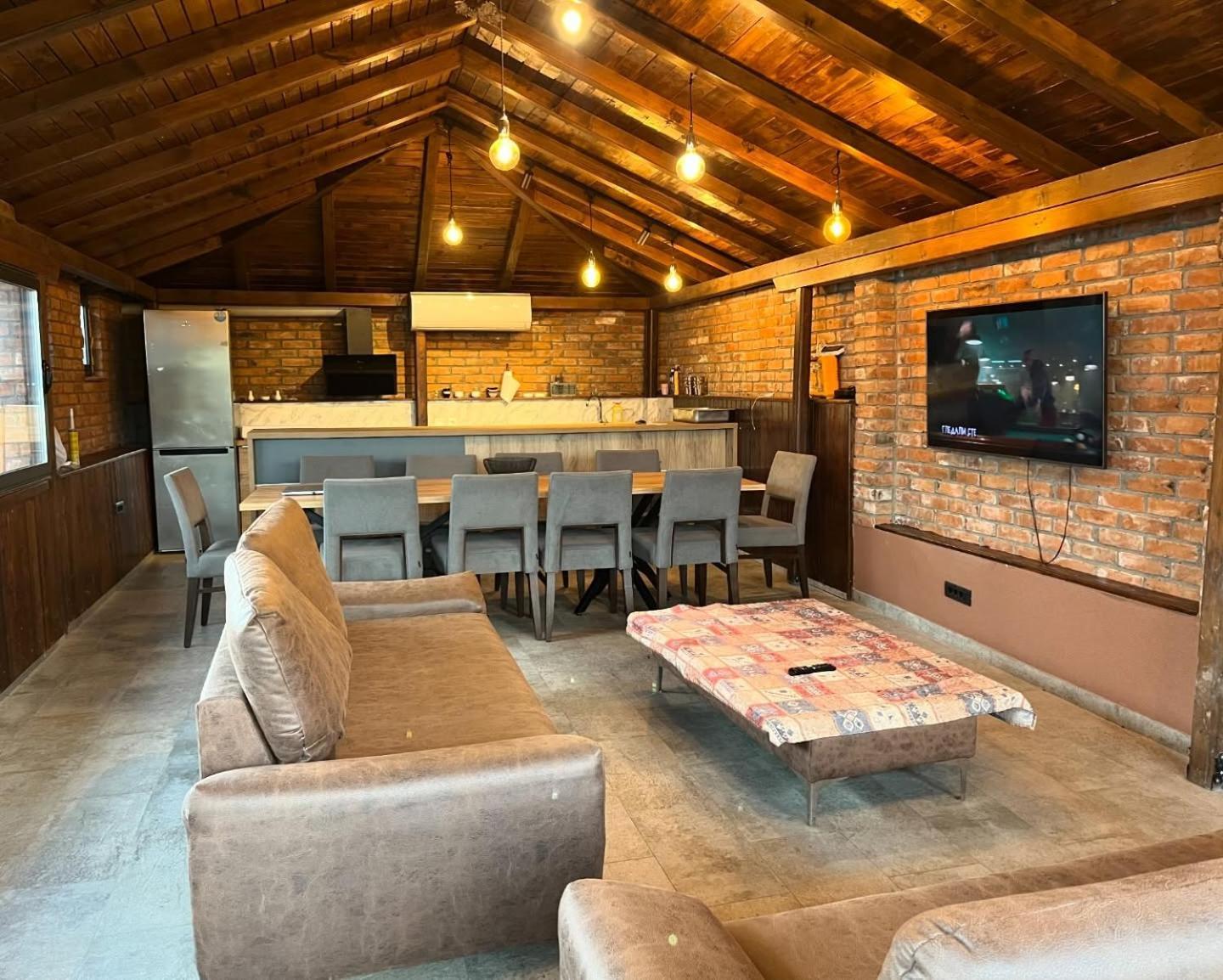 Villa Family Kumanova Dış mekan fotoğraf